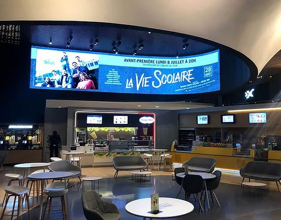 Digital Trailer - Écran géant LED pour cinéma - Outdoor media avec haute qualité d'affichage_0