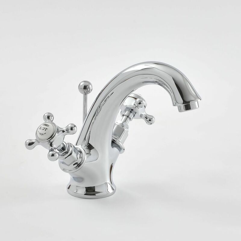 Hudson Reed Robinetterie Evier Sa Douchette Hudson Reed Robinet Monotrou Lavabo Retro Chrome Blanc Commandes Croisillons Elizabeth Comparer Les Prix De Hudson Reed Robinet Monotrou Lavabo Retro Chrome Blanc Commandes Croisillons Elizabeth Sur Hellopro Fr