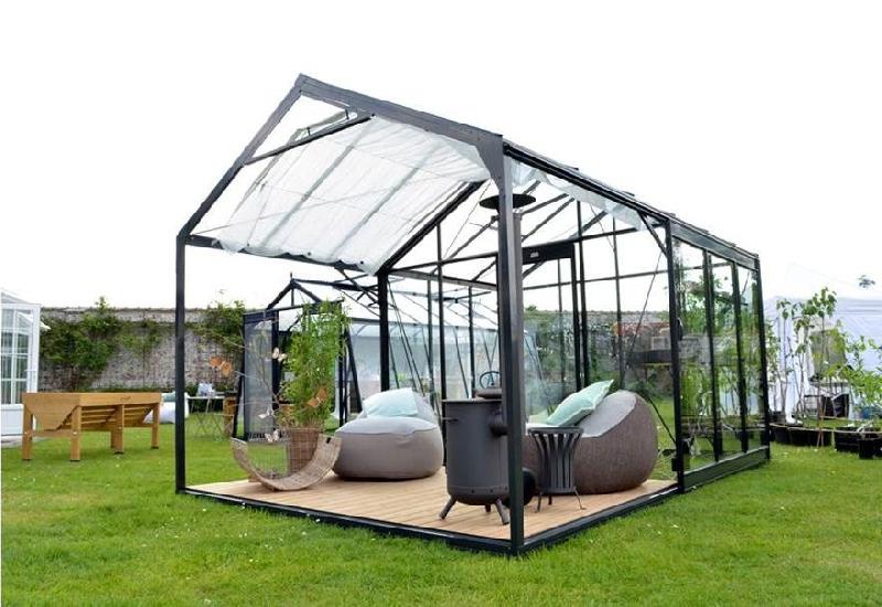 Serre de jardin Borabora - Toiture et parois en verre sécurit float clair - Structure en aluminium noir avec lounge et patio_0