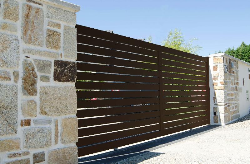 Portail Coulissant Aluminium Rose Ajouré Horizontal Manuel ou Électrique (Moteur Somfy ou Nice) Sur Mesure_0