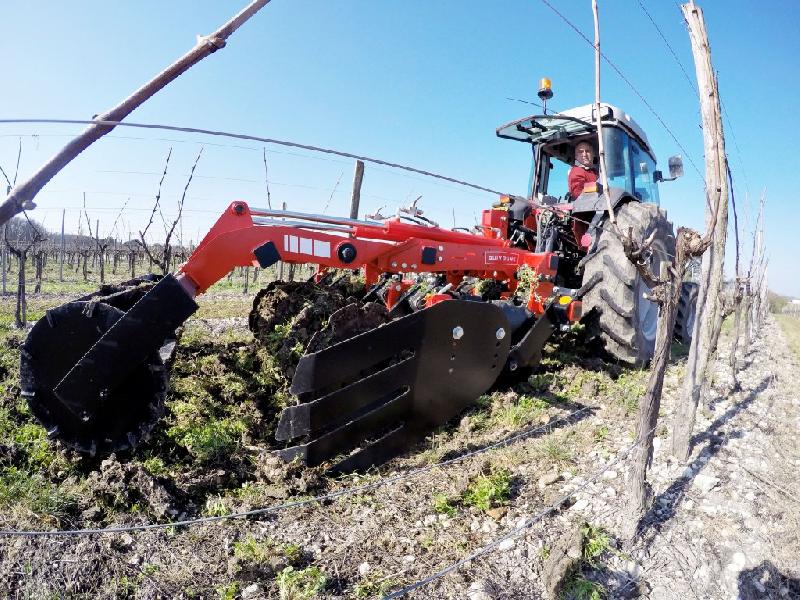 Déchaumeur à disques indépendants Diskatech 16 - Quivogne - 2,00m, 826kg avec rouleau_0