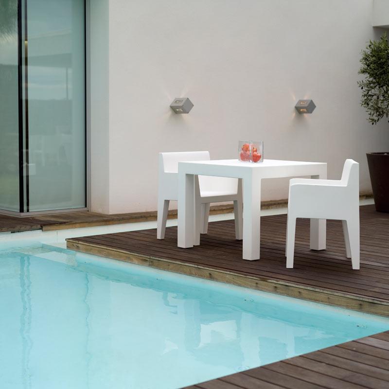 Chaise de restaurant avec accoudoirs JUT VONDOM - en résine de polyéthylène 100% recyclable_0