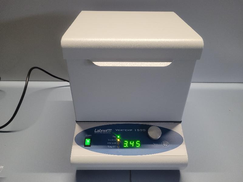 Vortem 1550 Shaking Incubator LABNET_0