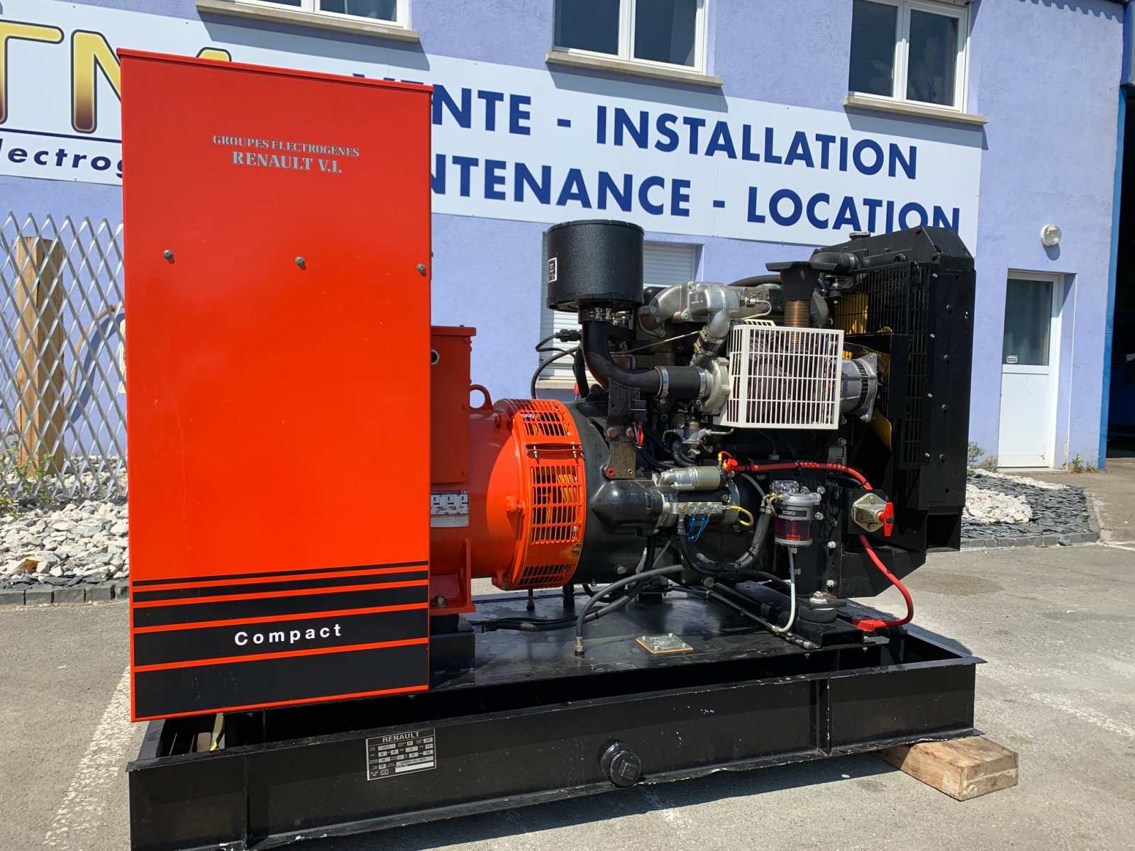 Groupe électrogène d'occasion - RENAULT - 60 KVA_0