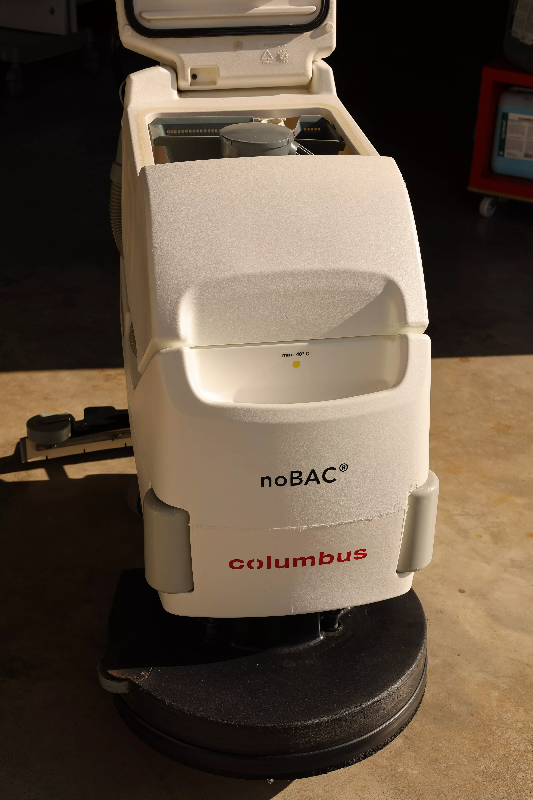 Autolaveuse Colombus RA43/55BM40 full options_0