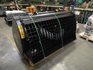 Godet malaxeur à déversement central_1