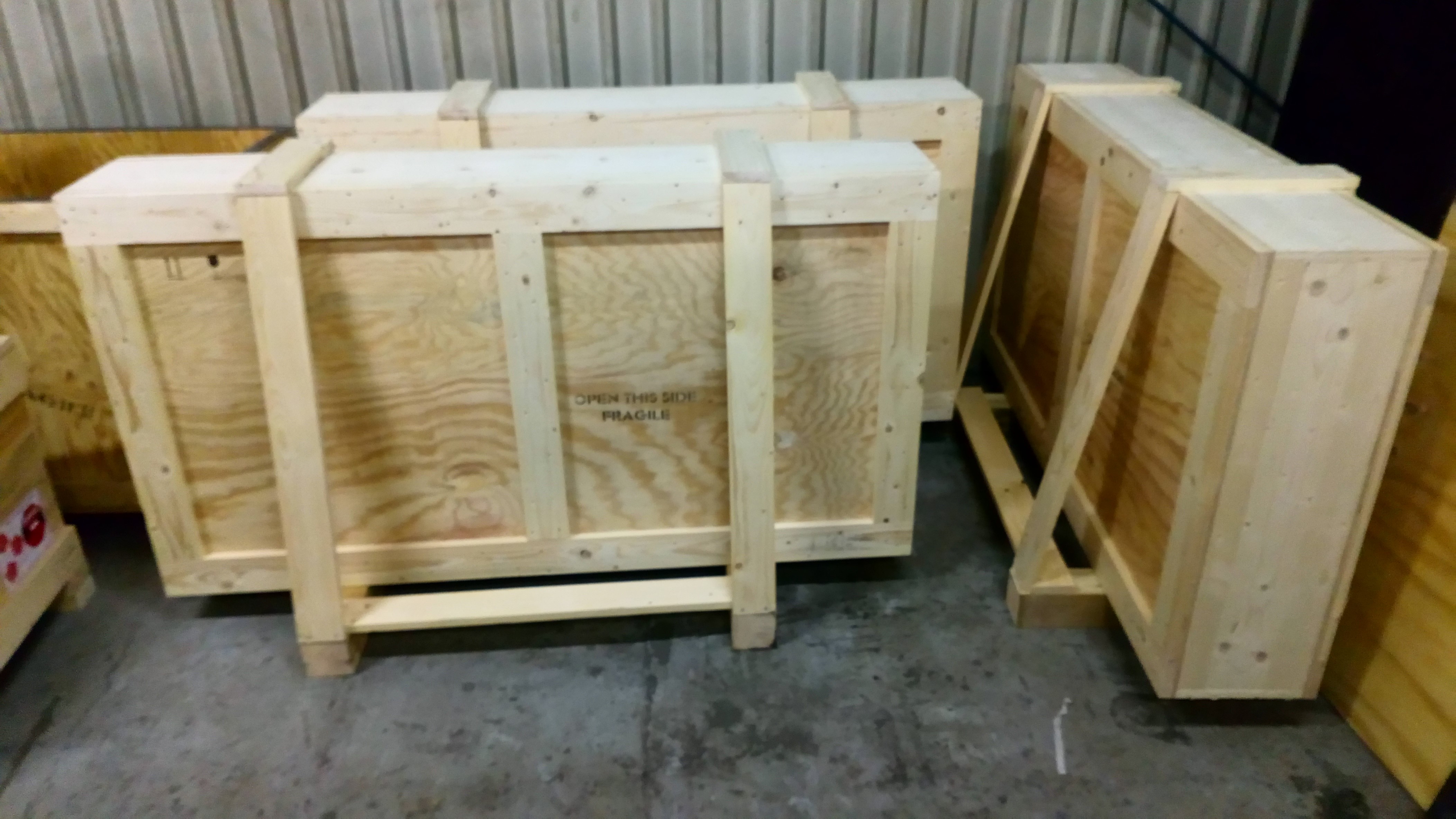 Caisse en bois à chevalet, sur mesure idéale pour les oeuvres de grandes dimensions - LEC EMBALLAGES_0