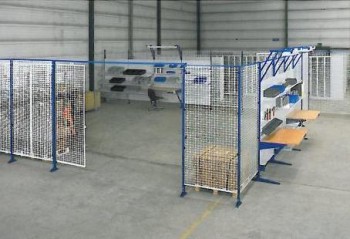Cloisons modulables KIND France - Système modulaire d'atelier avec parois grillagées, pleines et perforées_0