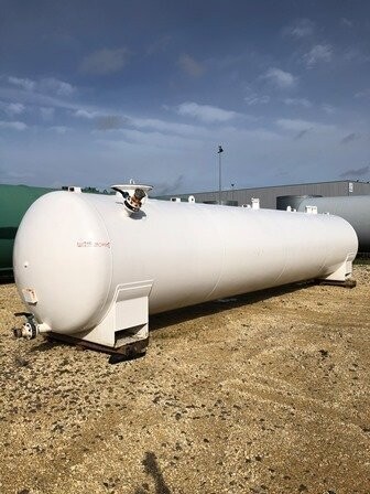 Cuve ex gaz 29 508L avec berceaux - Réf : W02950907001 - Dabert-Citernes - diamètre 1,90m - longueur 11,50m_0