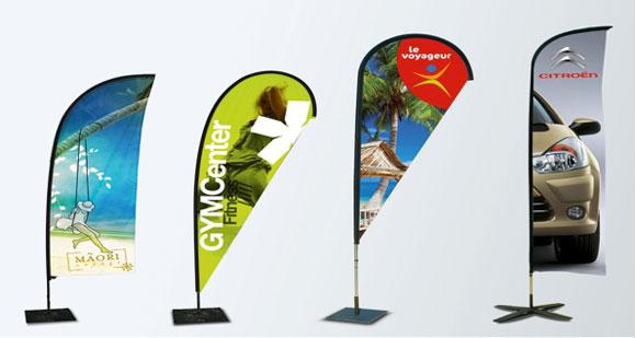 Drapeaux d'extérieur et d'intérieur - Oriflammes publicitaires adaptables à Voiron et Grenoble_0