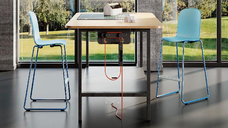 Workbench FrameFour - bureaux de direction avec module électrique intégré et repose-pieds_0