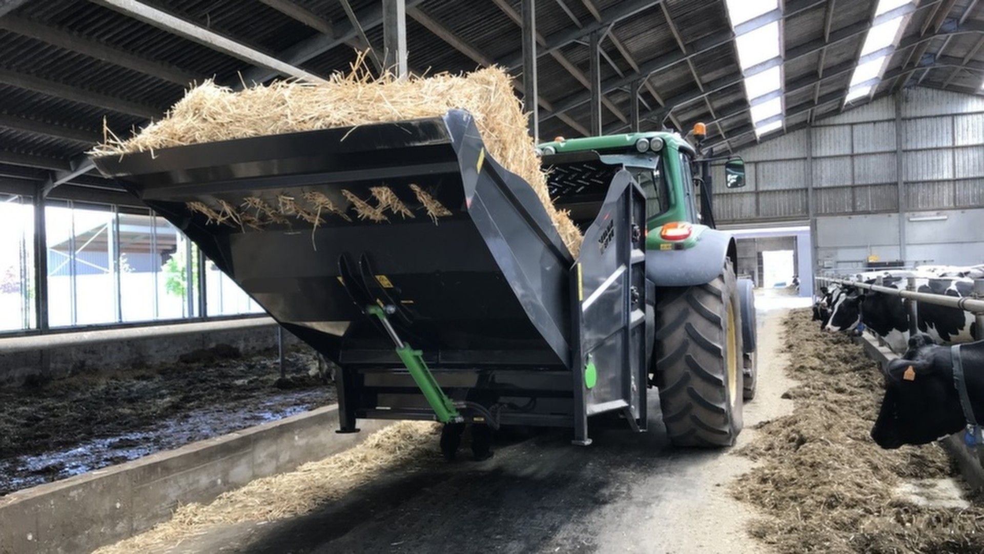 Pailleuse agricole portée - Juraccessoire - PDF tracteur - 900kg / 1140kg à vide_0