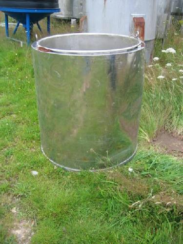 Cuve double enveloppe 300 litres d'occasion - sans couvercle - diamètre 740 x 730 mm_0