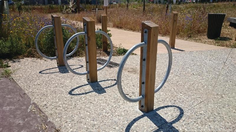 BORNE ANTIVOL POUR 2 VÉLOS