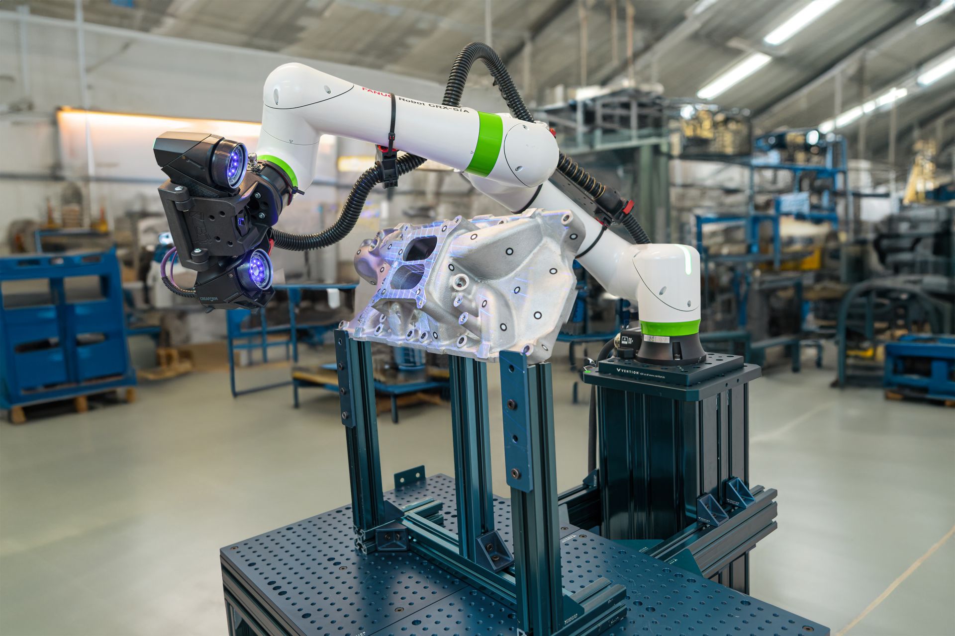 Kit d'automatisation - Compatible HandySCAN 3D et MetraSCAN 3D - Robot FANUC inclus_0