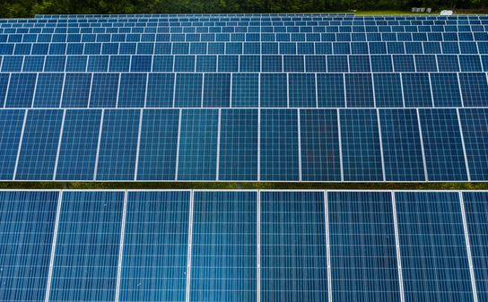 Centrales photovoltaïques au sol à partir de 1 000 m² idéal pour le secteur industriel, agricole_0