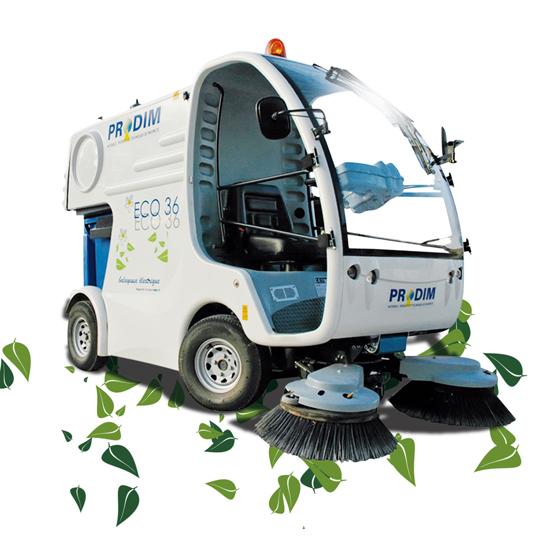Balayeuse de voirie électrique ECO 36 - batteries, franchissement de pentes >25%, filtration 98%_0