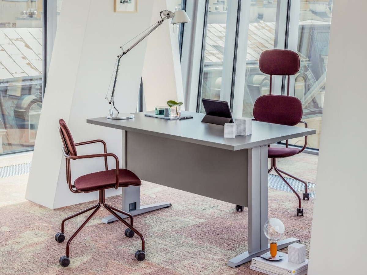 Bureau opératif fonctionnel, adapté à tout type de décor - OGI N_0
