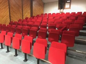 Housses de confort pour une salle de spectacle à toulon_0