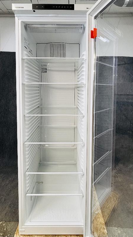 Armoire laboratoire positive Liebherr LFKV3913_0