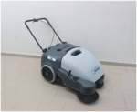 Balayeuse accompagnée Nilfisk SW 750 - 75cm - Batterie neuve - Bac 50L - Reconditionnée_0