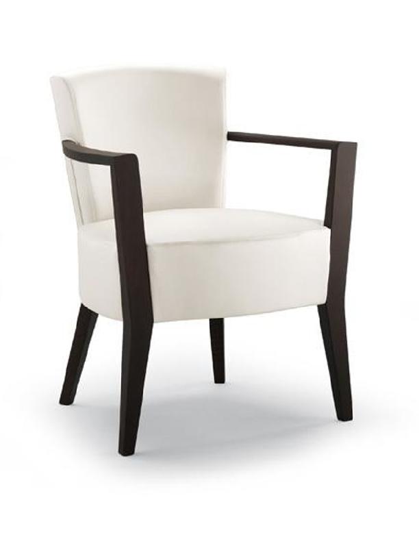 Fauteuil Kanti - entièrement rembourré - pieds et accoudoirs bois - assise Ht 43 cm_0