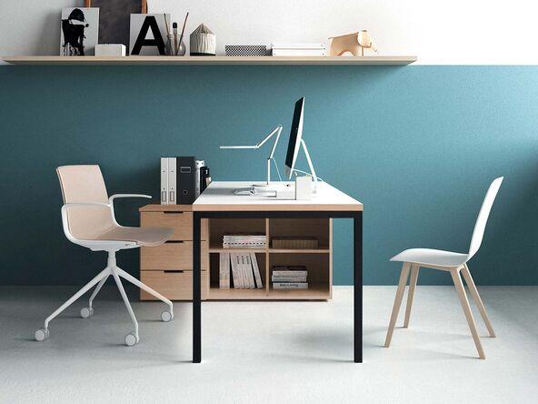 Bureau individuel Agile sur crédence de rangement_0