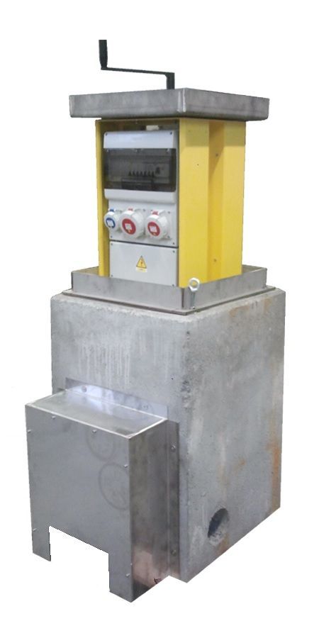 Vm01 - borne de distribution d'energie - aloes red - 6 prises avec dispositif de verrouillage (max 32a)_1