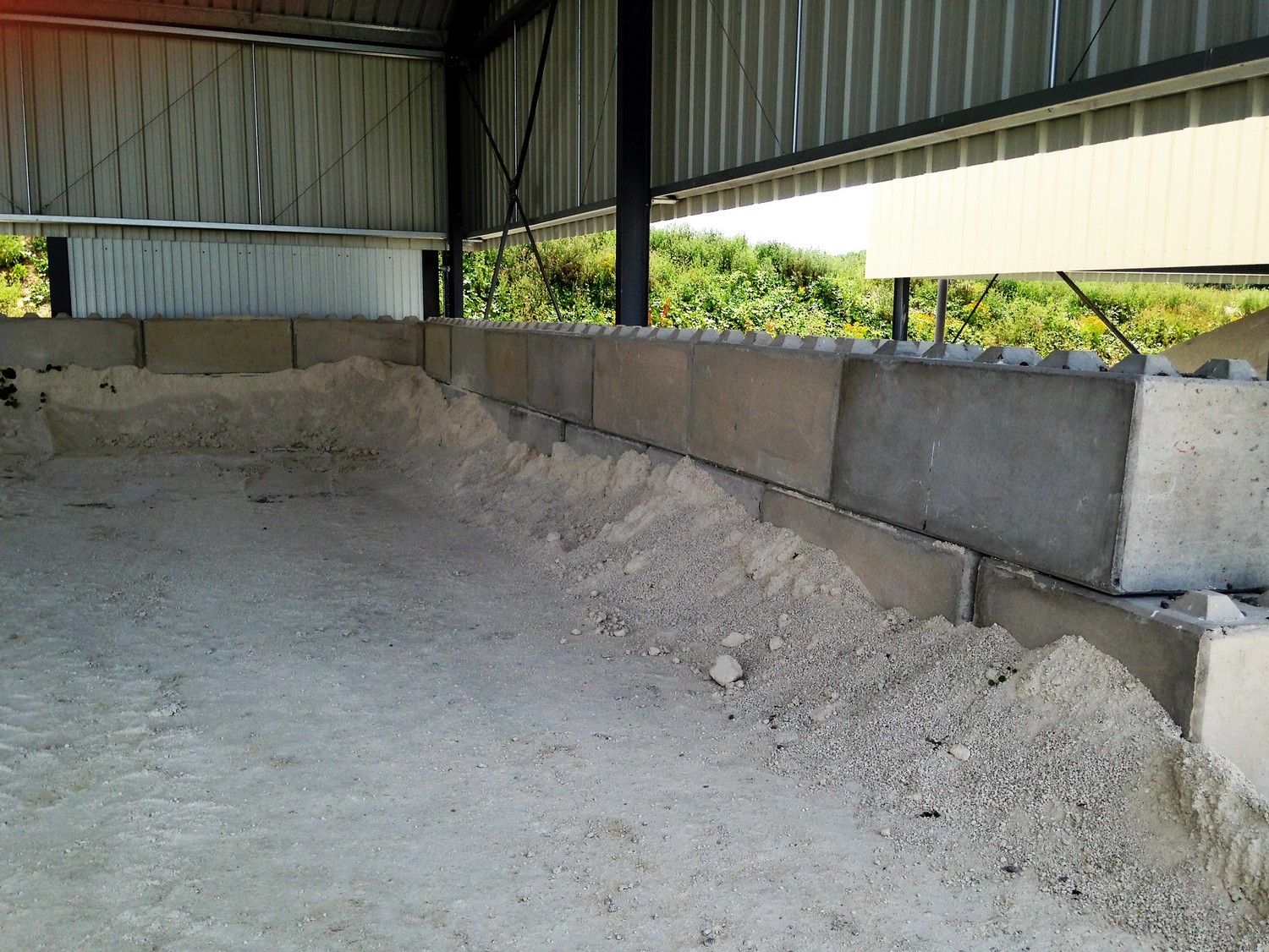 Bloc béton empilable Iribarren - réutilisable pour stockage et murs de soutènement_0