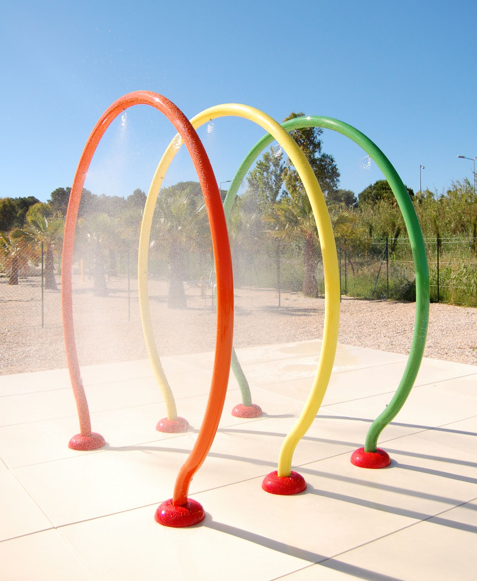 Pataugeoire - Arceaux arroseurs en inox Athalia pour aires de jeux aquatiques et plateformes aqualudiques_0