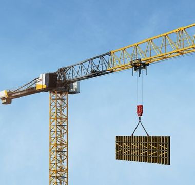 240 EC-B 10 Fibre Flat-Top - Grue à tour Liebherr - Hauteur max. sous crochet 71,10 m - Portée max. 68,00 m - Charge max. 10 000 kg_0