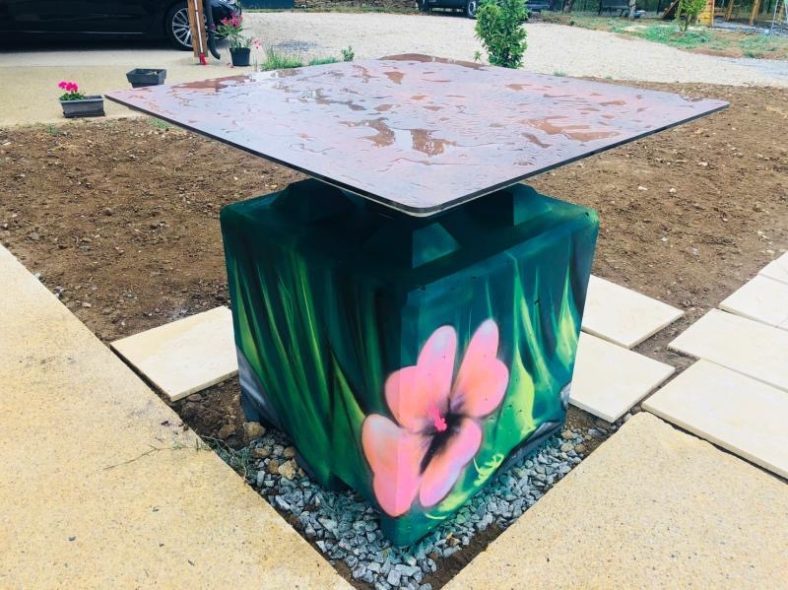 Table urbaine en bloc béton_0