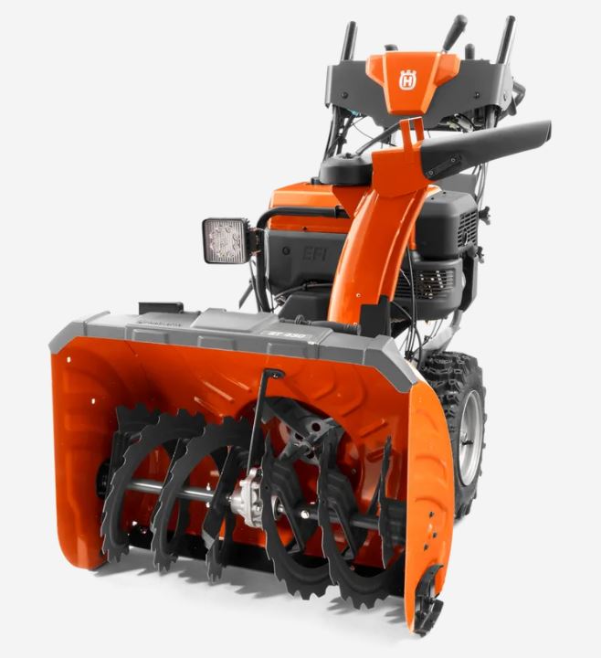 Fraise à neige conçus pour une utilisation intensive et sont dotés d'une transmission hydrostatique - HUSQVARNA ST430_0