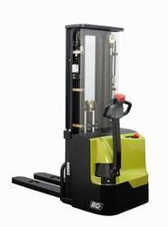 Gerbeur électrique Clark WSX12/14 - 1200 à 1400kg - levée 4800mm, compact et ergonomique_0