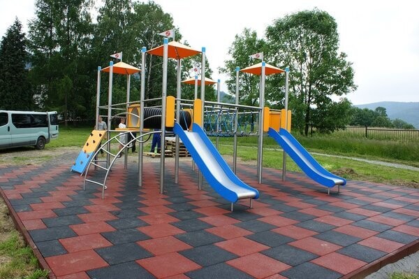 Jeu multi tours en acier inoxydable - Aire de jeux conforme EN1176 - Référence BT11030_0