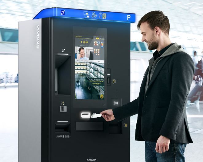 Skiosk Smart Parking - Kiosque numérique SKIDATA - Gestion de parking avec billetterie polyvalente et technologie RFID_0