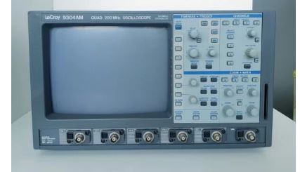 9304A - Oscilloscope numérique - Teledyne-LeCroy - 200 MHz - 4 canaux - Taux d'échantillonnage 100 MSa/s_0