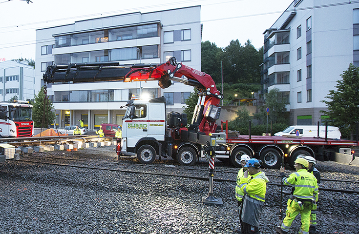 Grue auxiliaire Fassi F2150RAL XHE-Dynamic - Classe de levage 160 tm - Portée jusqu'à 41,30 m avec jib_0