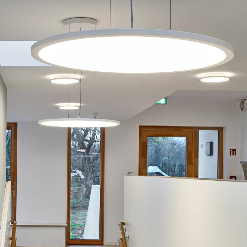 PERFORMANCE IN LIGHTING SUSPENSION LED FL ROUND 777 PL OP ON/OFF 68W 830