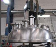Réacteur inox 2000 litres - double enveloppe ou demi-coquilles - design personnalisé_0