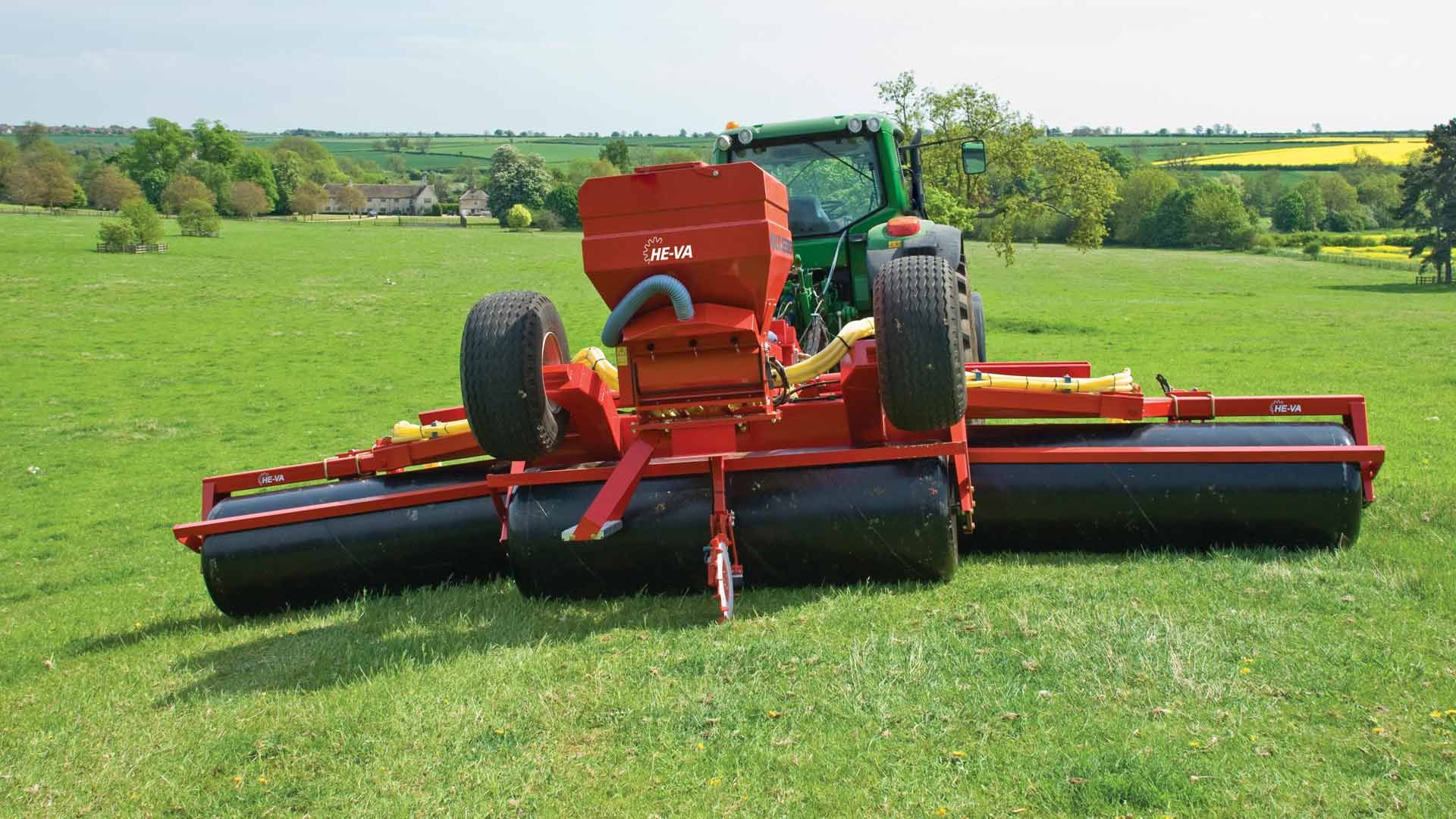 Grass-Roller rouleau agricole HE-VA - 2,60 à 3,00 m - rouleau lourd et repliable hydrauliquement_0