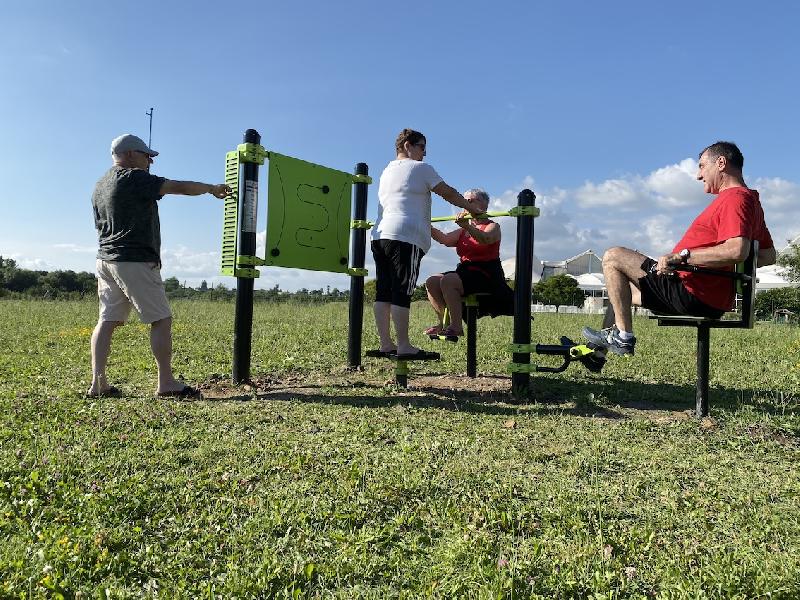 Parcours pour Seniors - Combiné Sénior 4 avec agrès de rééducation extérieur_0