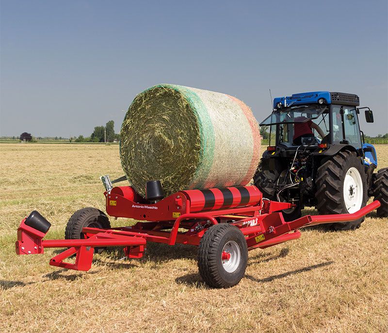 3100s – 3100s dual - enrubanneuse agricole - mascar s.P.A - version traînée avec fourche de chargement latérale_0