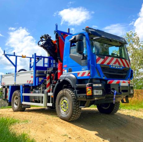 Kit treuil face avant - IVECO trakker_0
