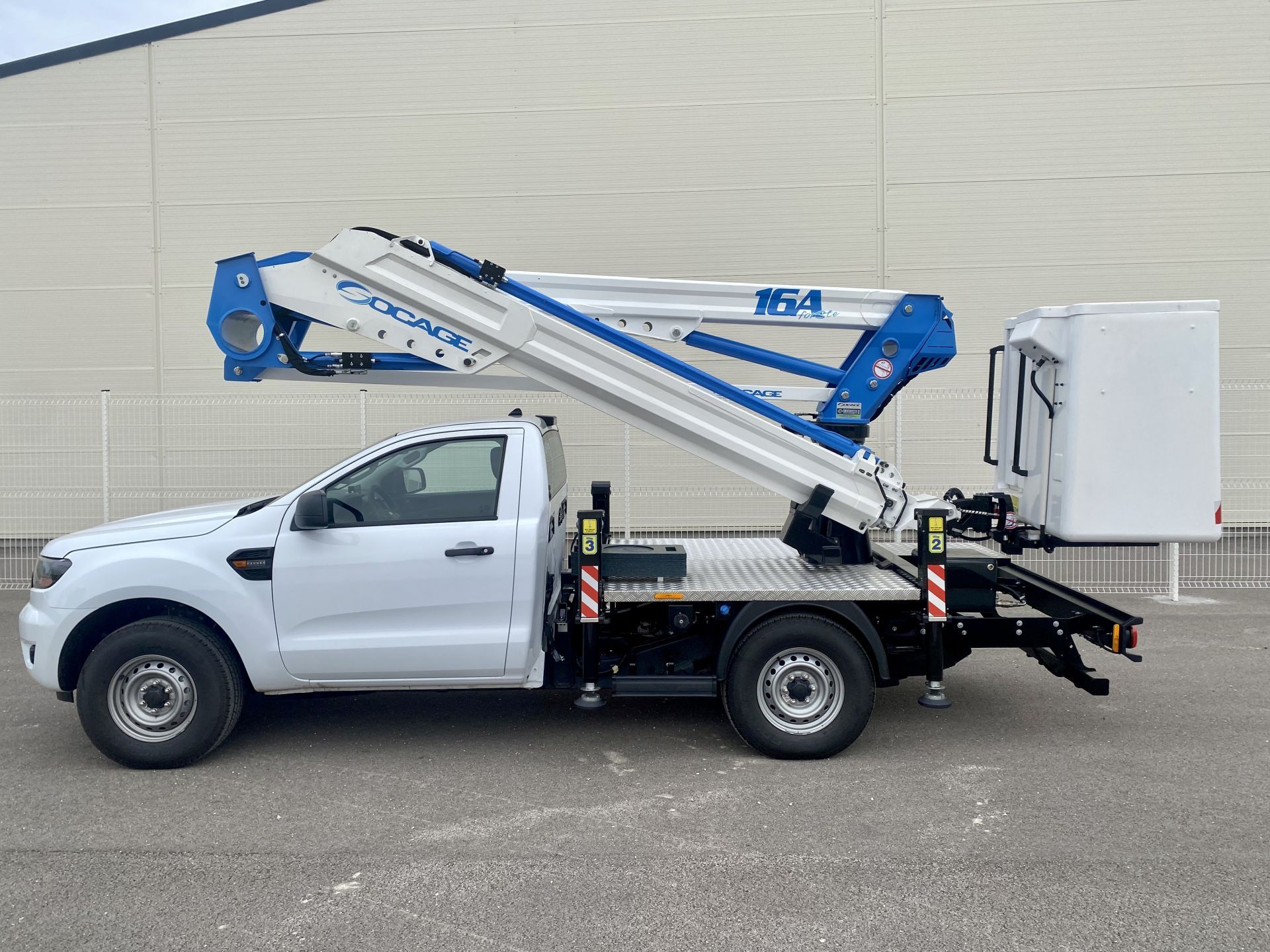 Nacelle articulée 16a pick up - high lift nacelles_0