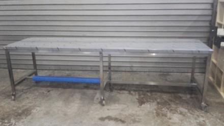 Table inox AISI 304 soudée - L2900 x L800 - sur roues avec renfort et dessous mélaminé - CBP chez Philippe_0