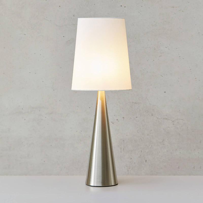 MARKSLÖJD LAMPE À POSER CONUS AVEC ABAT-JOUR BLANC CASSÉ, NICKEL