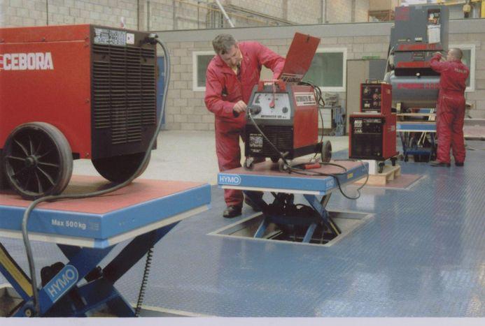 Table élévatrice AX - capacité 400 à 2000 kg - hauteur d'élévation 800 mm - idéale pour postes de travail_0