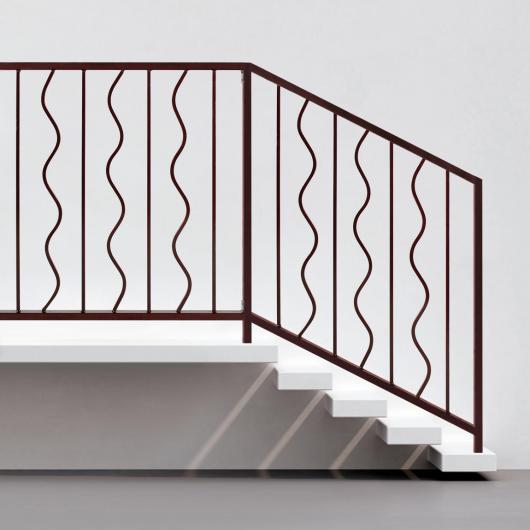 Balcon et rampe ondule - Main courante haute et lisse basse - Barreaudage carré - Finitions variées_0