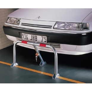 Barrière rabattable de parking - Mottez - acier galvanisé avec cadenas et bandes rouges_0
